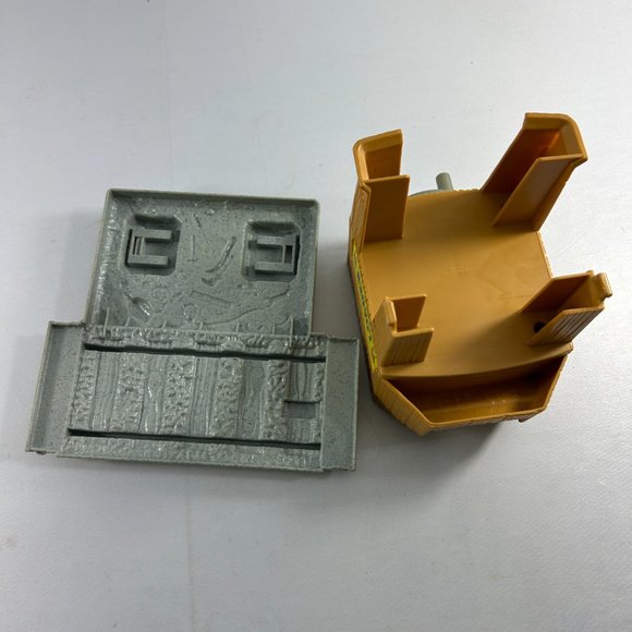 Vintage Fisher Price Toots the Train Replacement Rotating Loader & Track Part - Picture 7 of 7